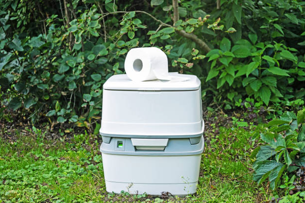 Portable Toilet Options We Offer in Clinton, WA
